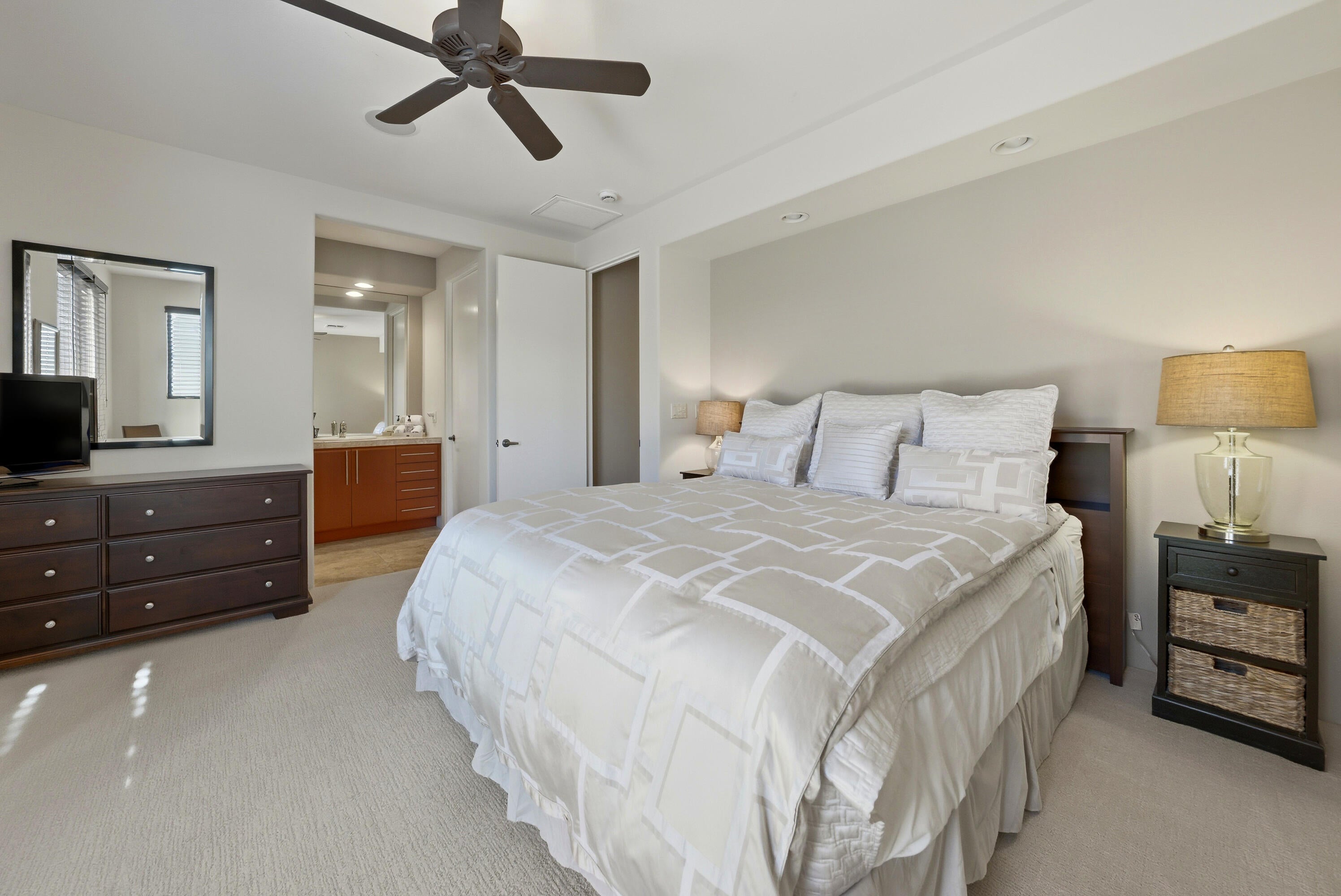 La Quinta, California, 92253, United States, 5 Bedrooms Bedrooms, ,6 BathroomsBathrooms,Residential,Active,2009158