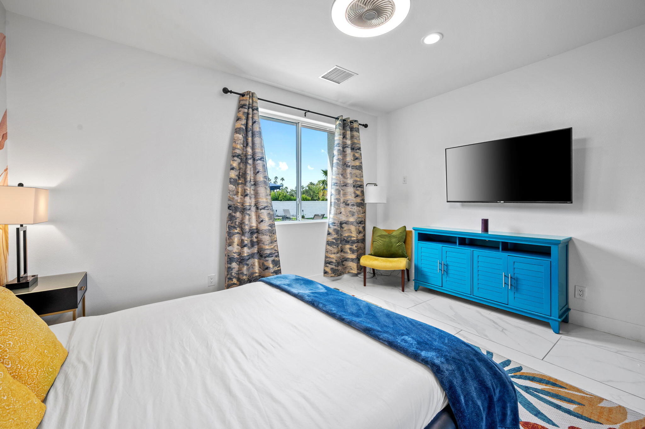 Palm Springs, California, 92262, United States, 6 Bedrooms Bedrooms, ,6 BathroomsBathrooms,Residential,Active,1990040