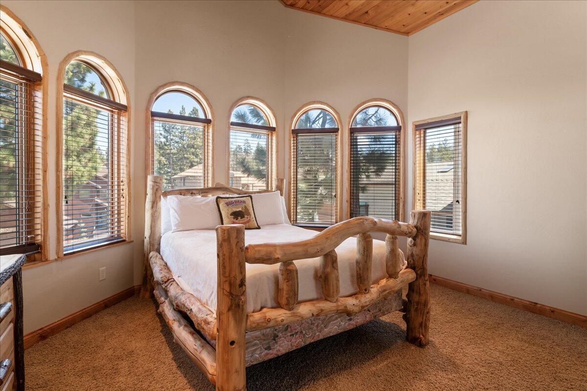 Big Bear Lake, California, 92315, United States, 4 Bedrooms Bedrooms, ,4 BathroomsBathrooms,Residential,Active,1780383