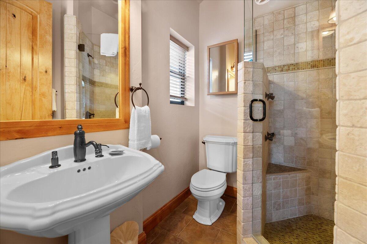 Big Bear Lake, California, 92315, United States, 4 Bedrooms Bedrooms, ,4 BathroomsBathrooms,Residential,Active,1780383