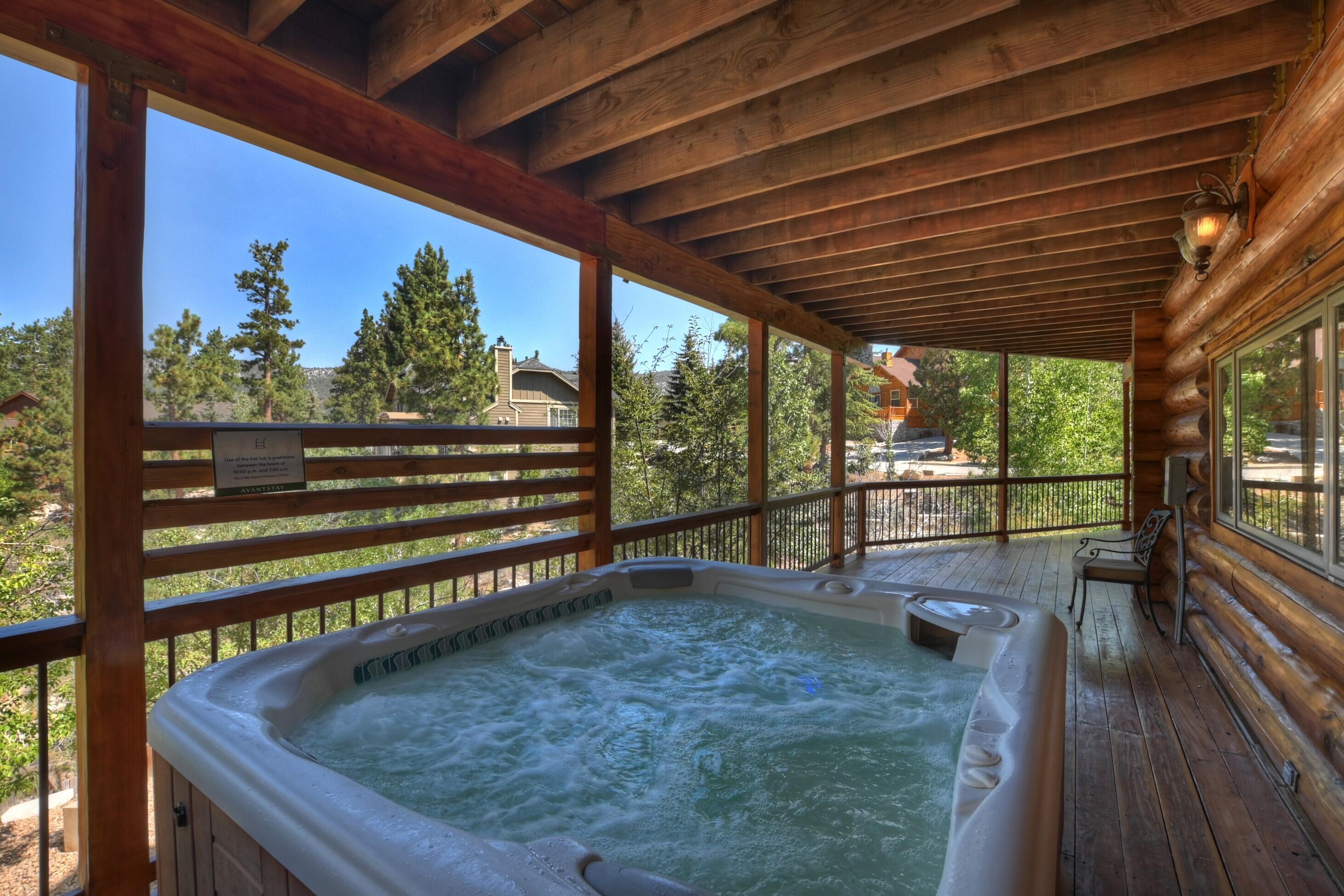 Big Bear Lake, California, 92315, United States, ,4 BathroomsBathrooms,Residential,Active,1798030