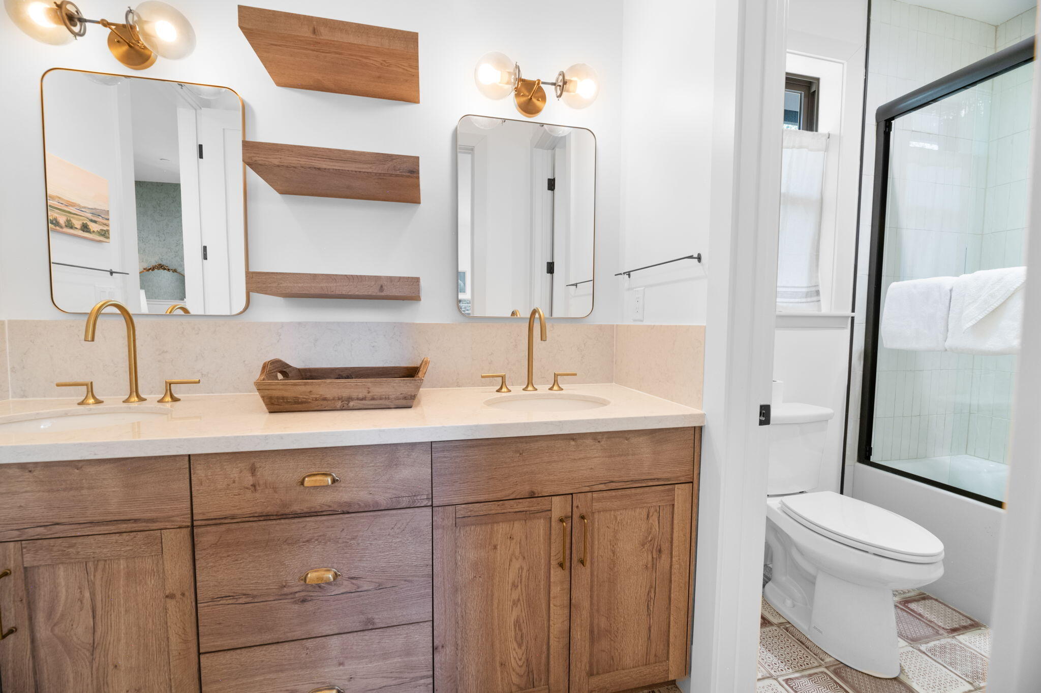 Big Bear Lake, California, 92315, United States, ,4 BathroomsBathrooms,Residential,Active,1841332