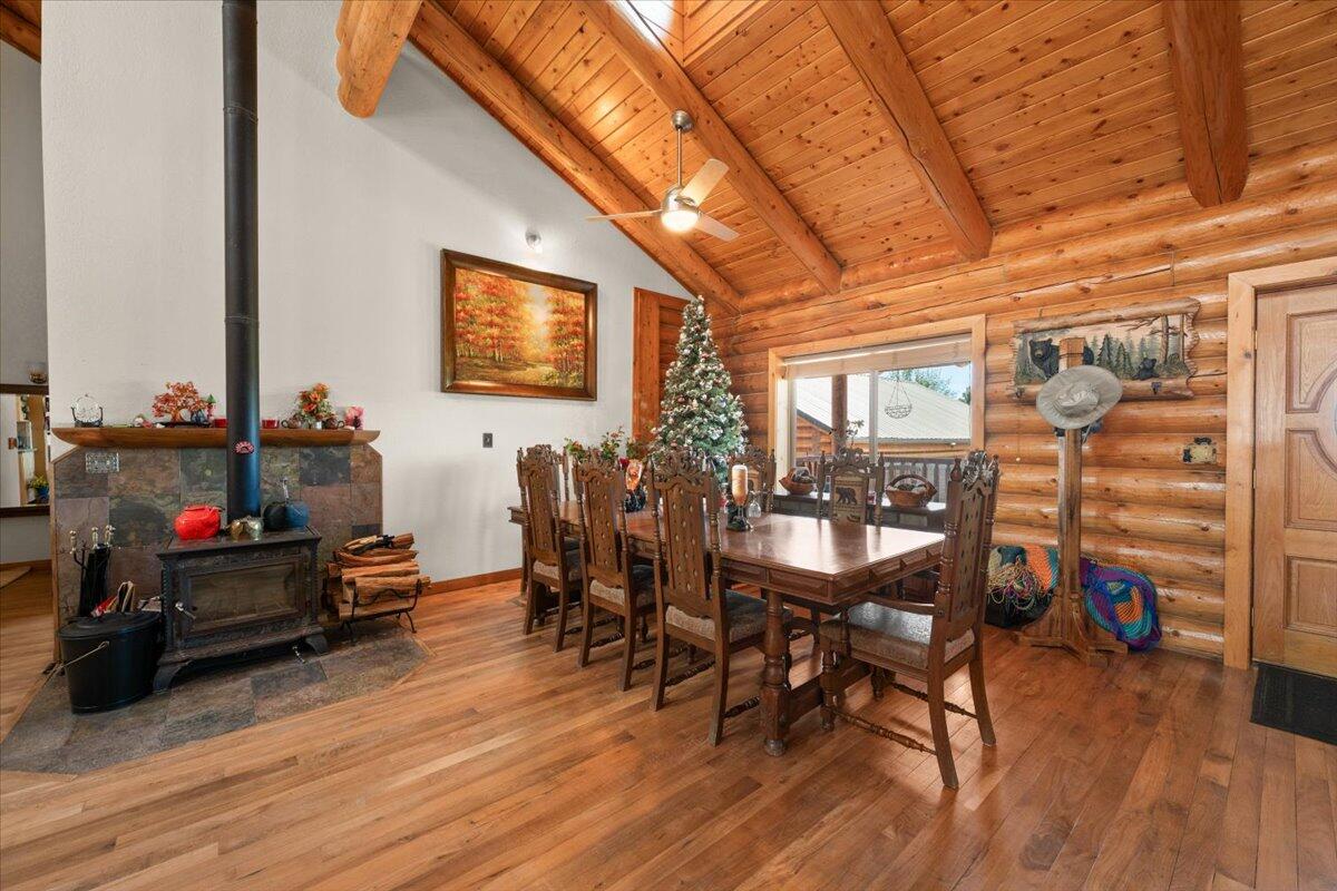 Big Bear City, California, 92314, United States, 3 Bedrooms Bedrooms, ,3 BathroomsBathrooms,Residential,Active,1892441