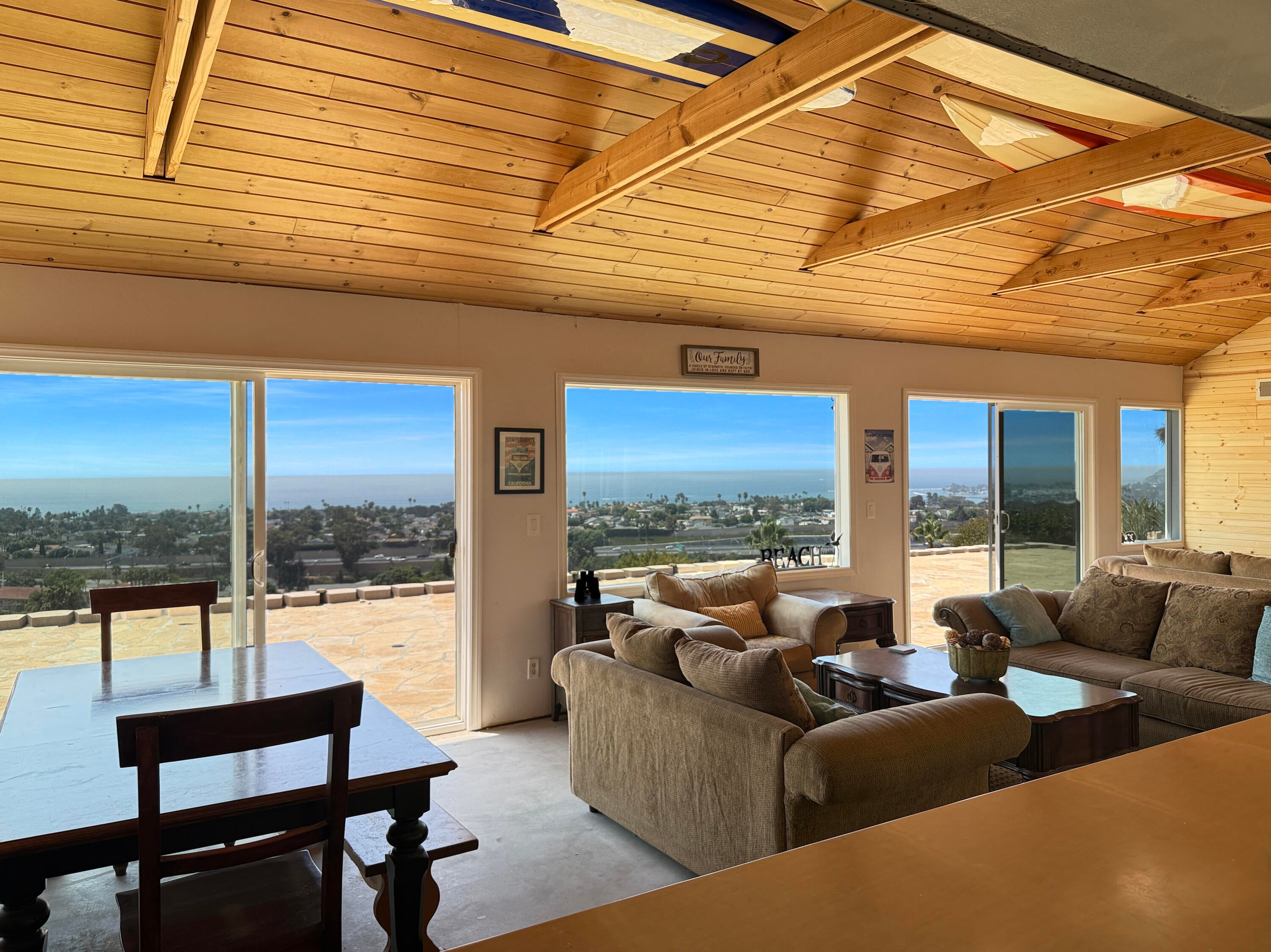 San Clemente, California, 92673, United States, 4 Bedrooms Bedrooms, ,3 BathroomsBathrooms,Residential,Active,1929466