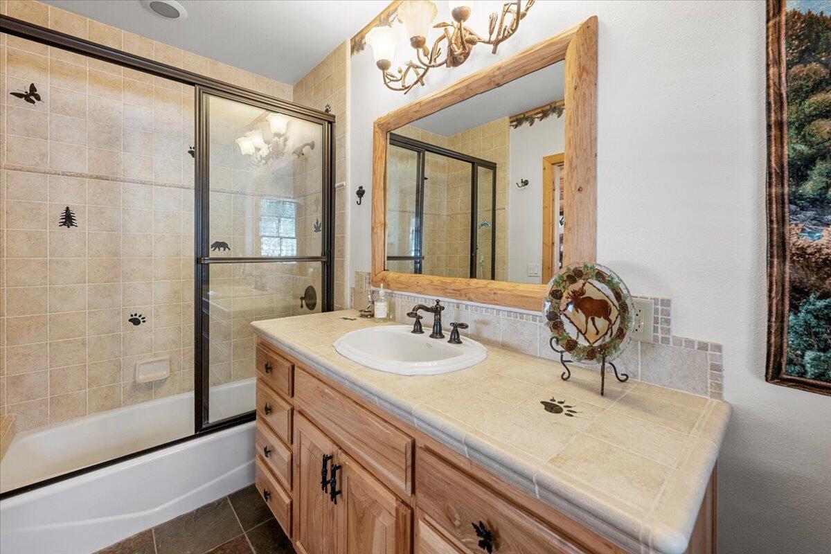 Big Bear Lake, California, 92315, United States, 4 Bedrooms Bedrooms, ,5 BathroomsBathrooms,Residential,Active,2010545