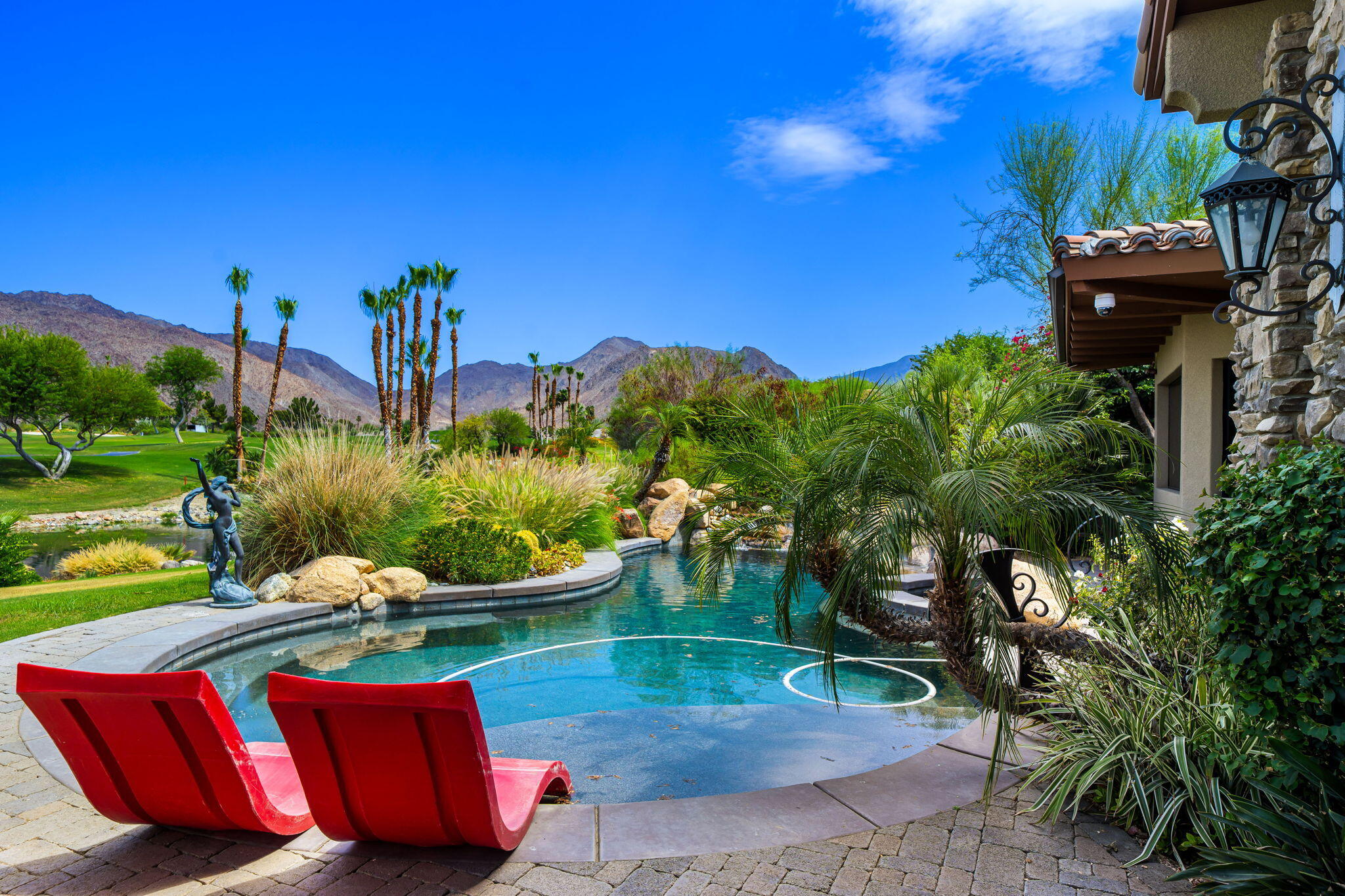 Palm Desert, California, 92260, United States, 4 Bedrooms Bedrooms, ,5 BathroomsBathrooms,Residential,Active,1884877