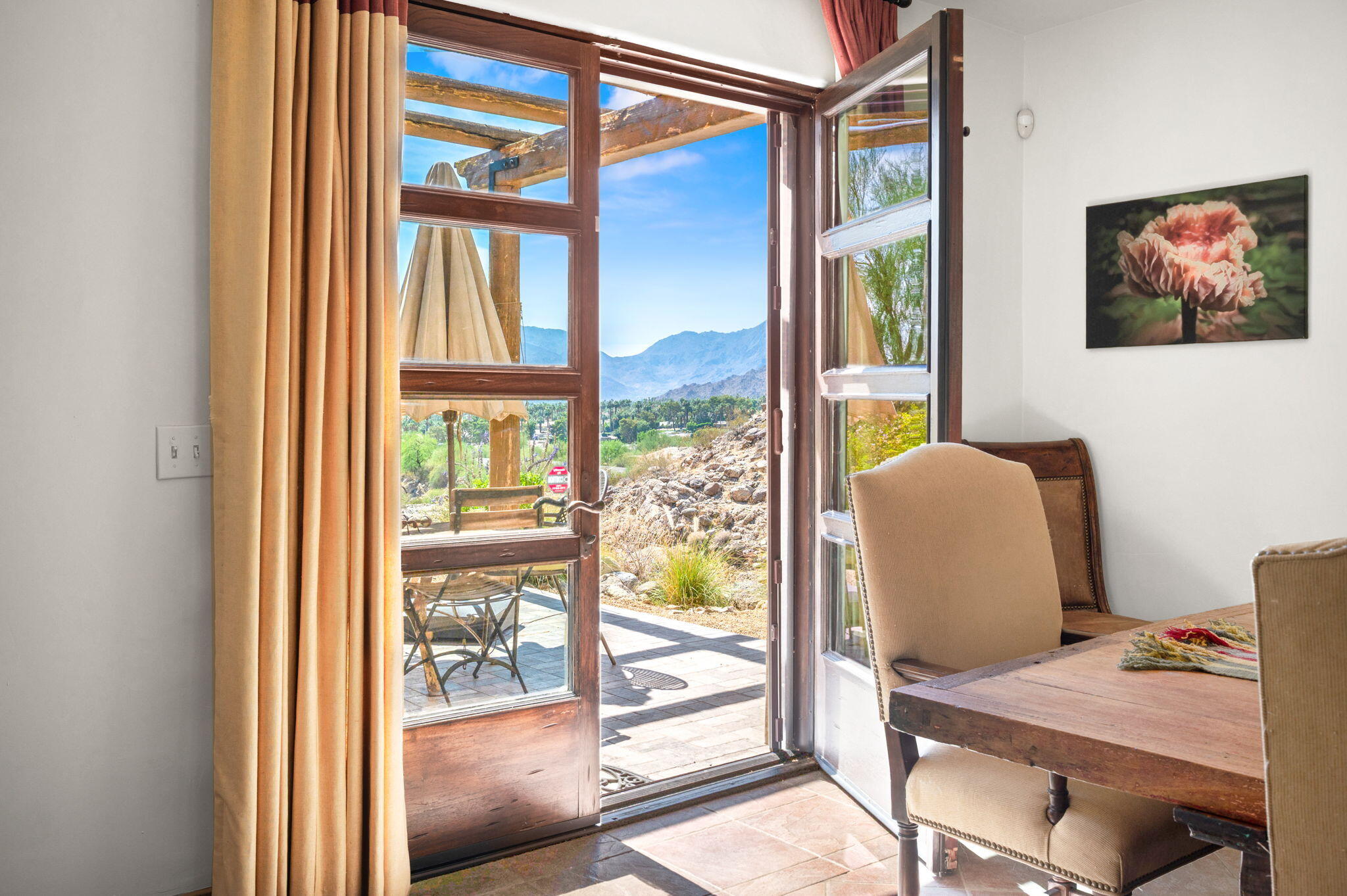 Palm Desert, California, 92260, United States, 6 Bedrooms Bedrooms, ,6 BathroomsBathrooms,Residential,Active,1990022