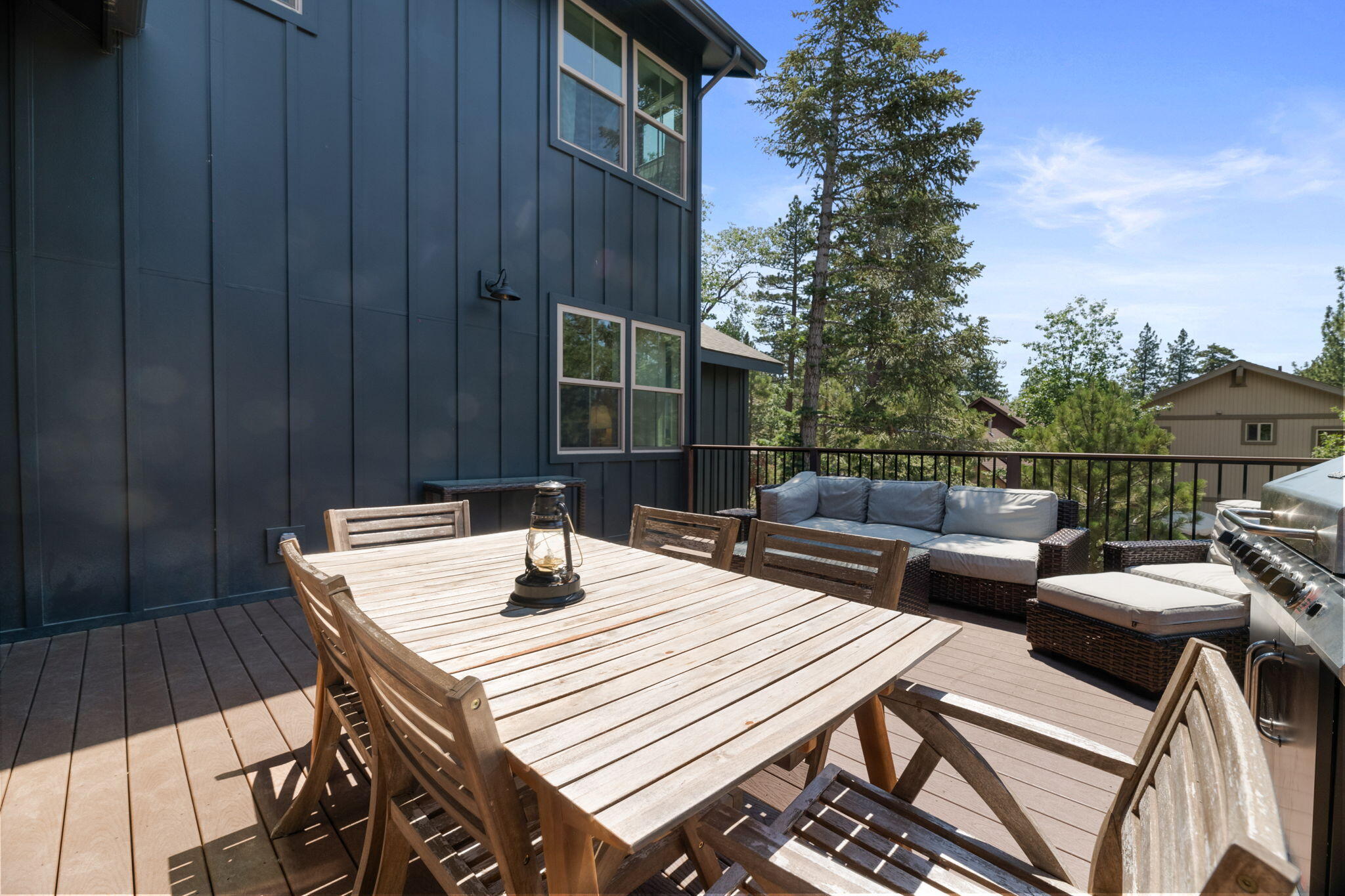 Big Bear Lake, California, 92315, United States, ,4 BathroomsBathrooms,Residential,Active,1841332