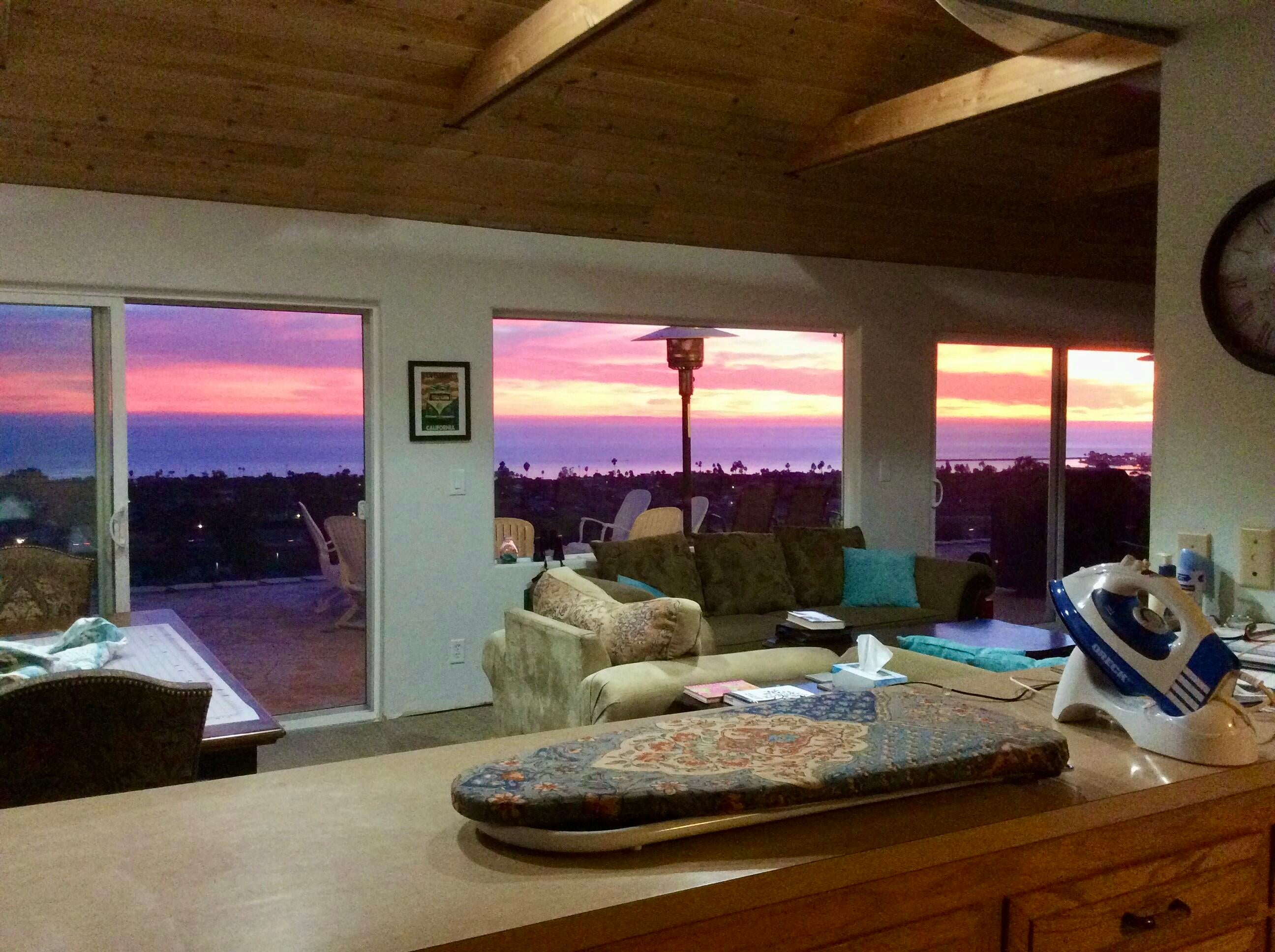 San Clemente, California, 92673, United States, 4 Bedrooms Bedrooms, ,3 BathroomsBathrooms,Residential,Active,1929466