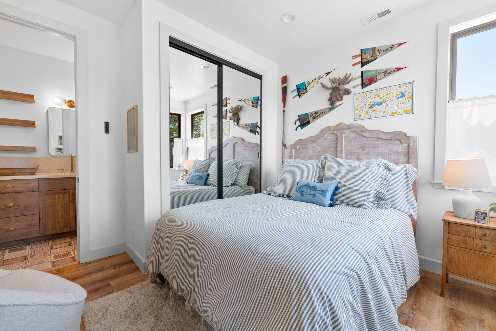 Big Bear Lake, California, 92315, United States, ,4 BathroomsBathrooms,Residential,Active,1841332