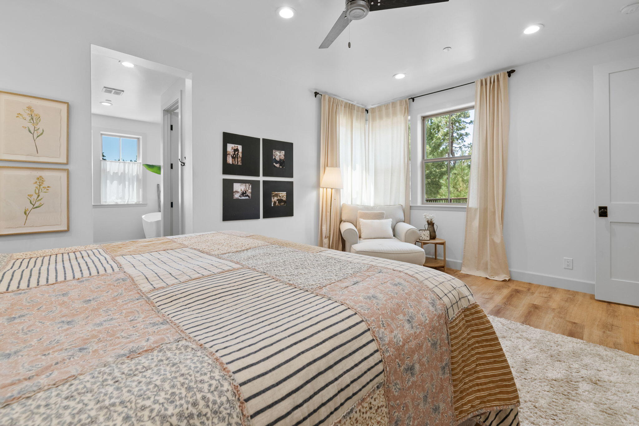 Big Bear Lake, California, 92315, United States, ,4 BathroomsBathrooms,Residential,Active,1841332