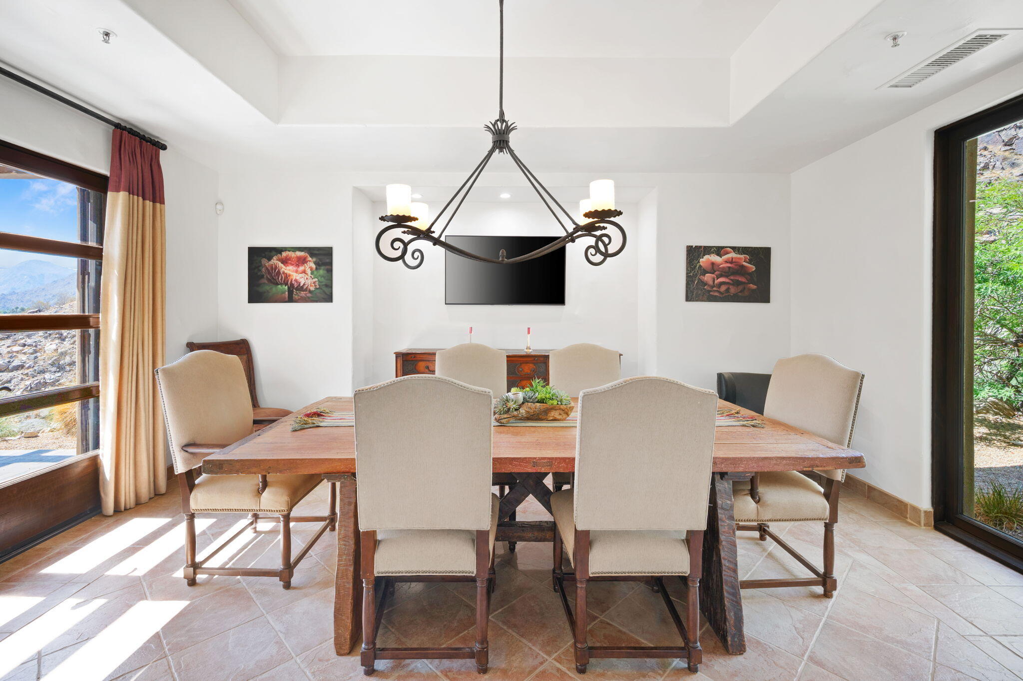 Palm Desert, California, 92260, United States, 6 Bedrooms Bedrooms, ,6 BathroomsBathrooms,Residential,Active,1990022