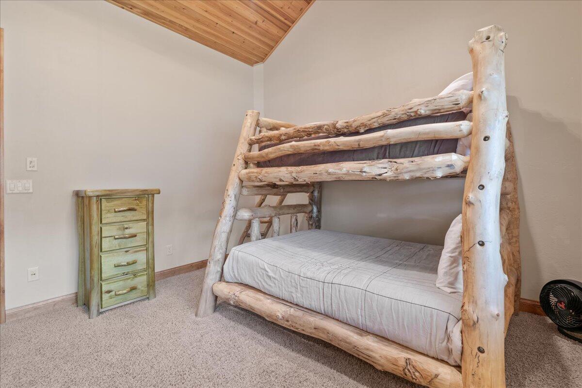 Big Bear Lake, California, 92315, United States, 4 Bedrooms Bedrooms, ,4 BathroomsBathrooms,Residential,Active,1780383