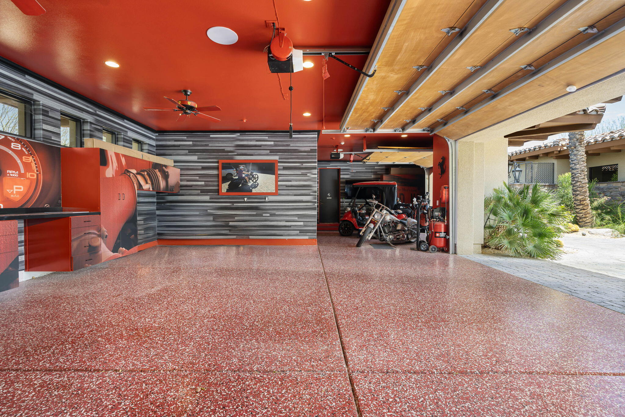 Palm Desert, California, 92260, United States, 4 Bedrooms Bedrooms, ,5 BathroomsBathrooms,Residential,Active,1884877