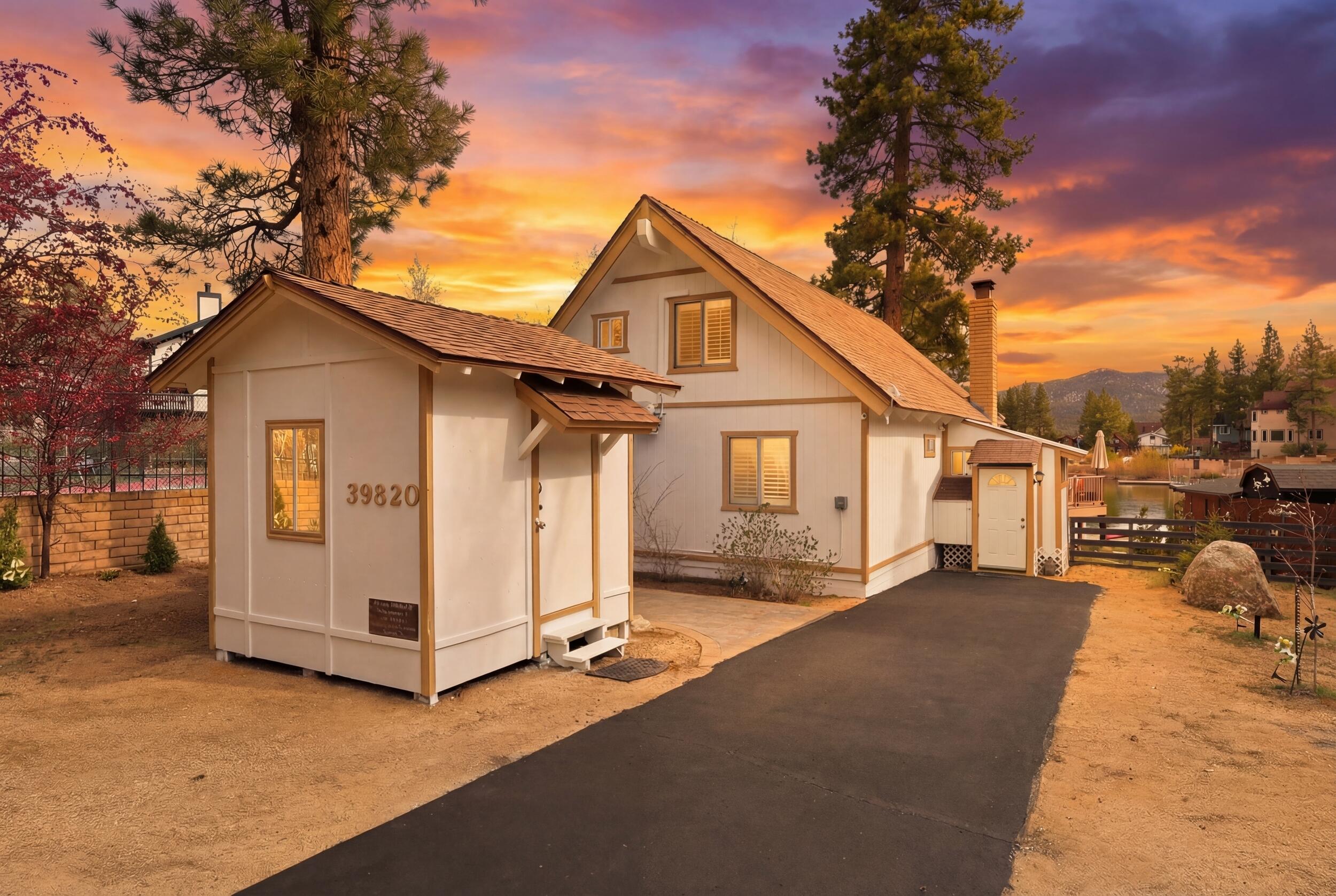 Big Bear Lake, California, 92315, United States, 2 Bedrooms Bedrooms, ,2 BathroomsBathrooms,Residential,Active,2032884