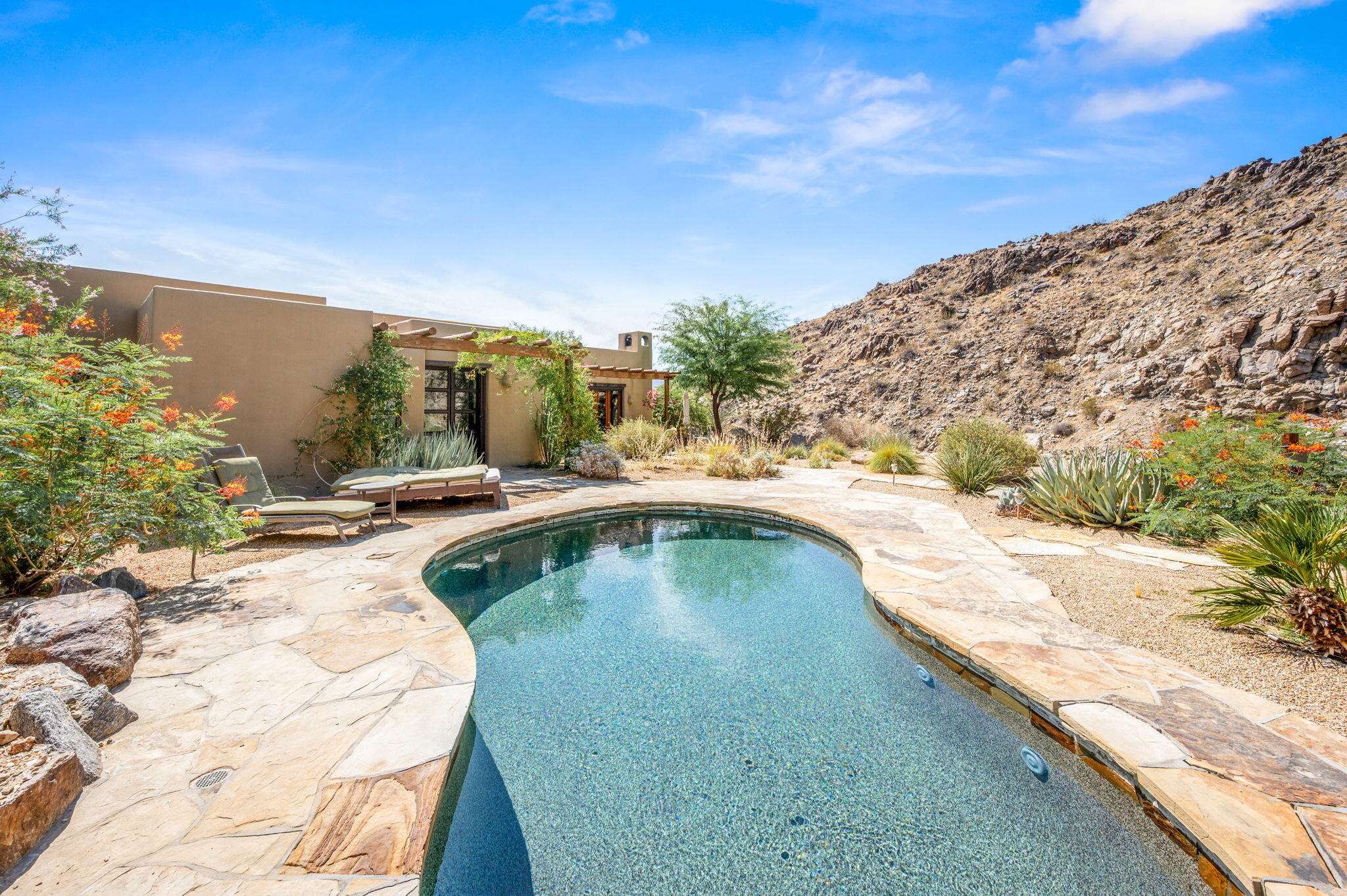 Palm Desert, California, 92260, United States, 6 Bedrooms Bedrooms, ,6 BathroomsBathrooms,Residential,Active,1990022