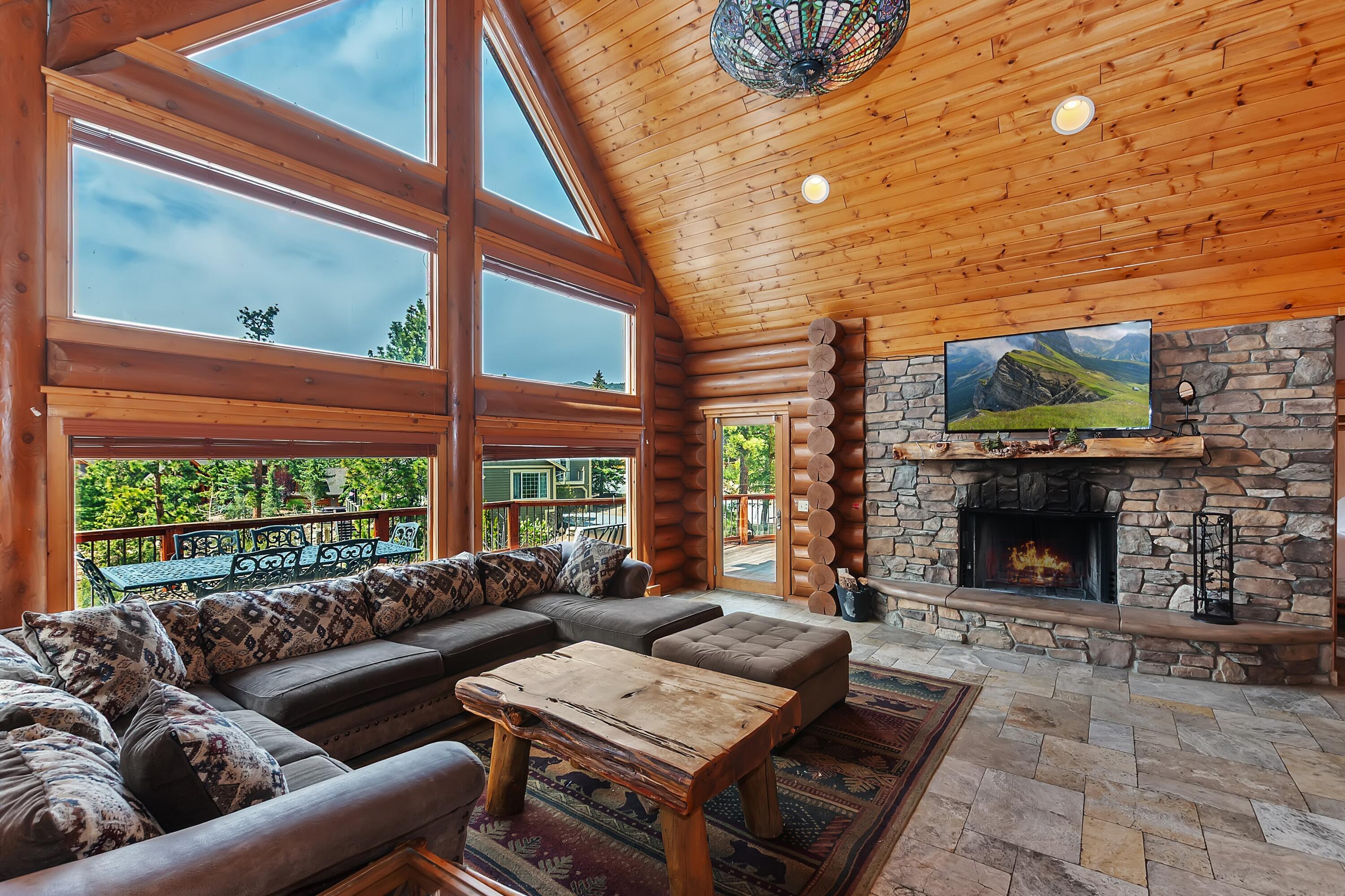 Big Bear Lake, California, 92315, United States, ,4 BathroomsBathrooms,Residential,Active,1798030