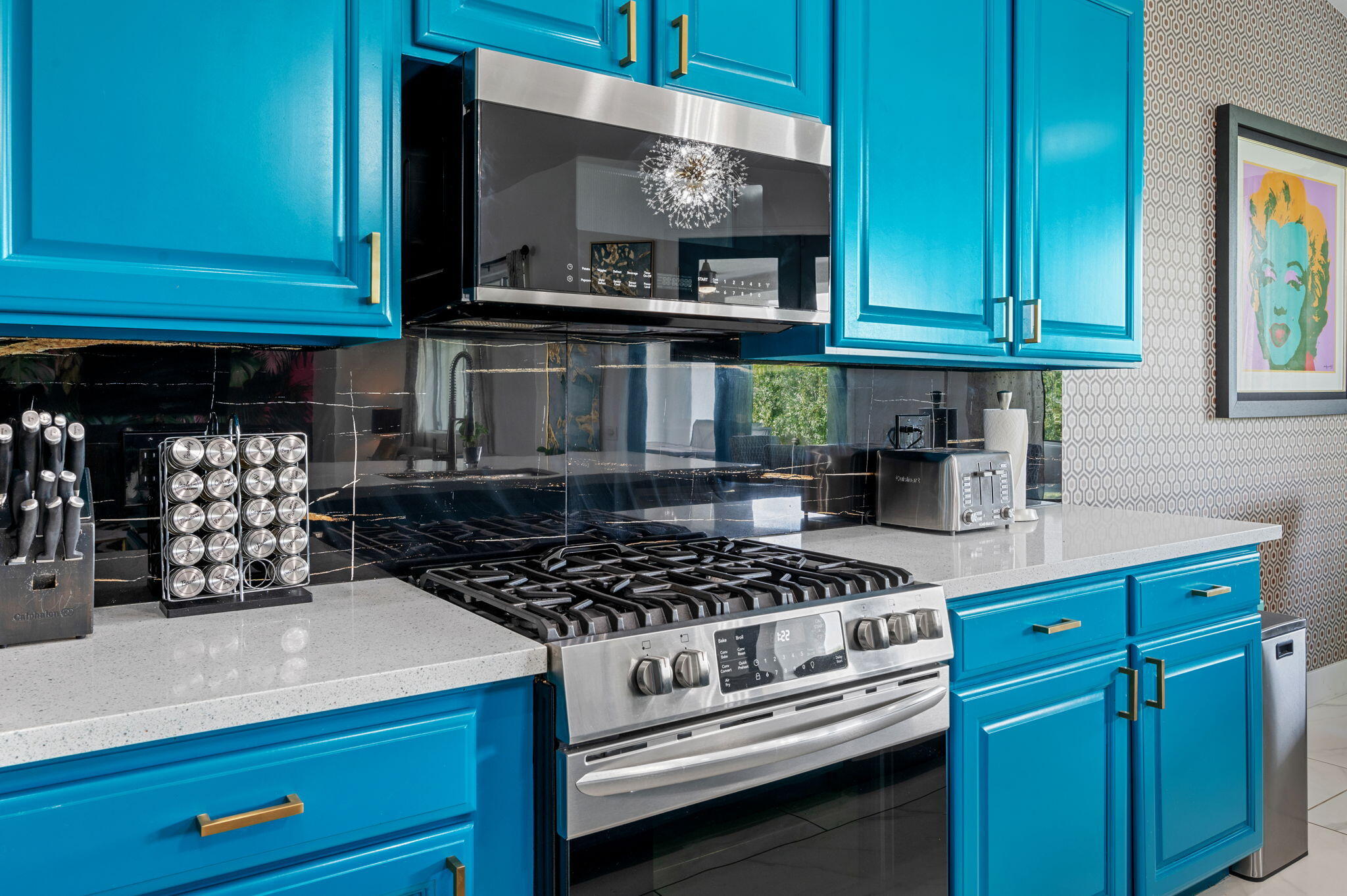 Palm Springs, California, 92262, United States, 6 Bedrooms Bedrooms, ,6 BathroomsBathrooms,Residential,Active,1990040