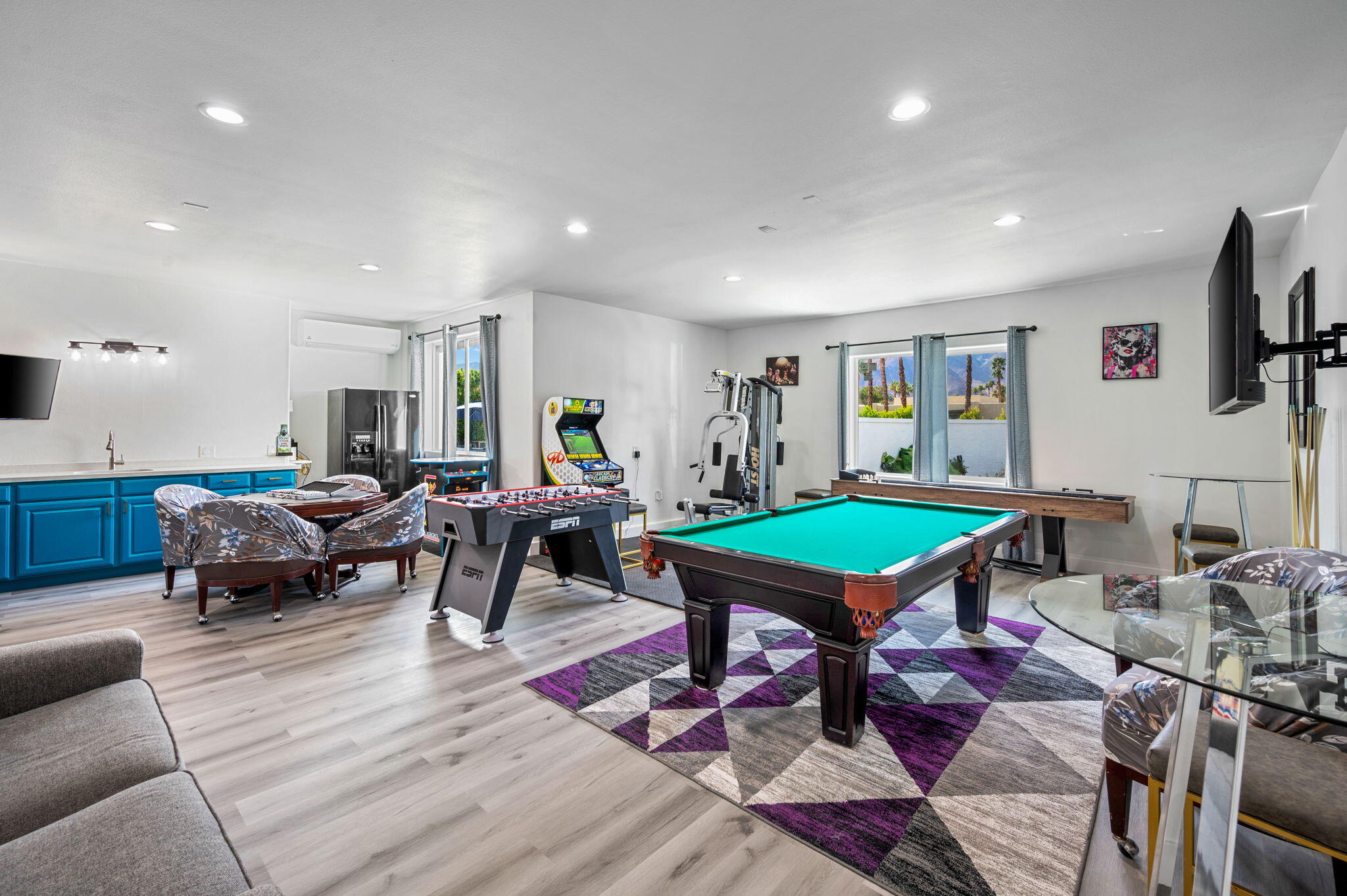 Palm Springs, California, 92262, United States, 6 Bedrooms Bedrooms, ,6 BathroomsBathrooms,Residential,Active,1990040