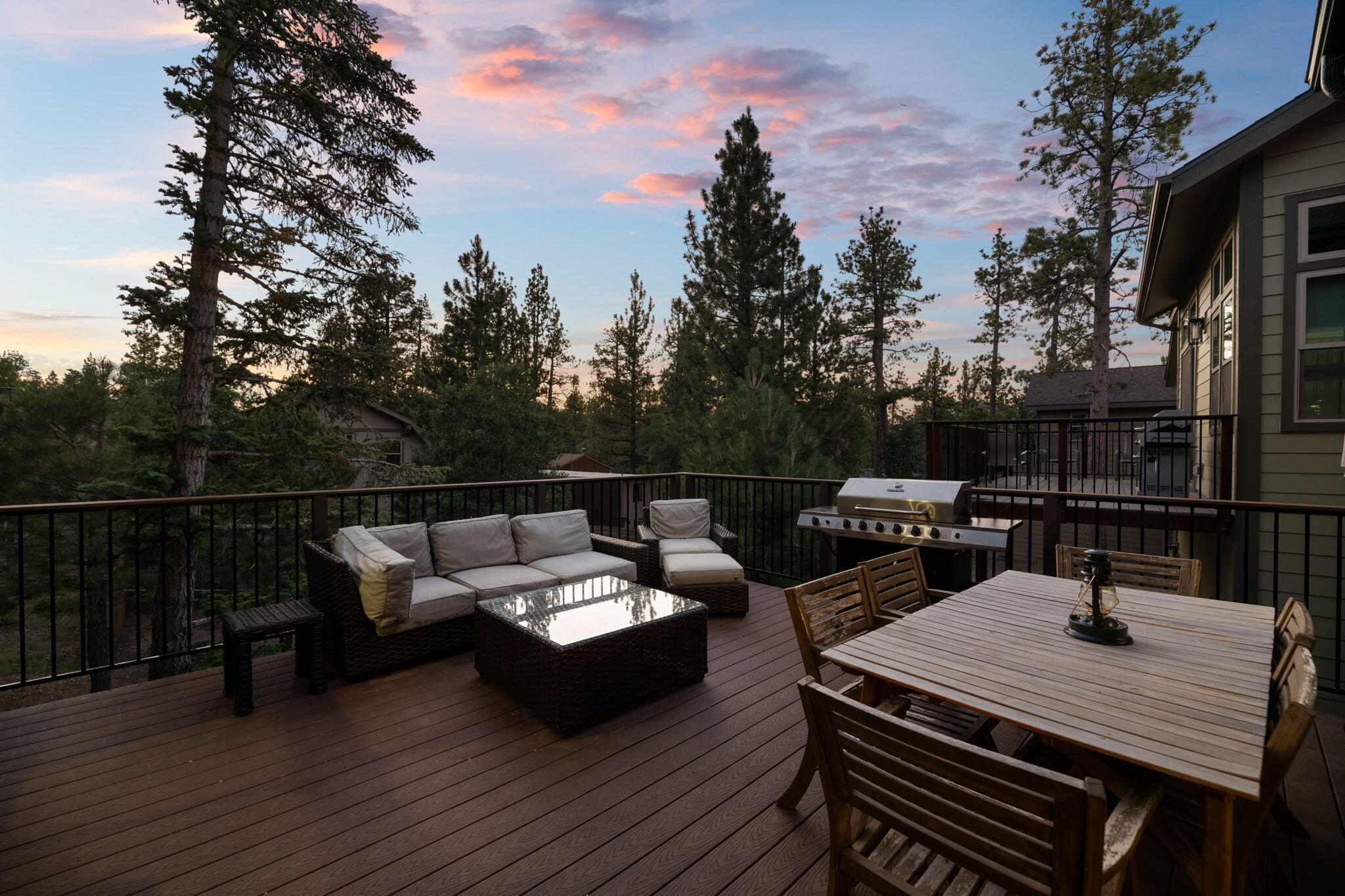 Big Bear Lake, California, 92315, United States, ,4 BathroomsBathrooms,Residential,Active,1841332