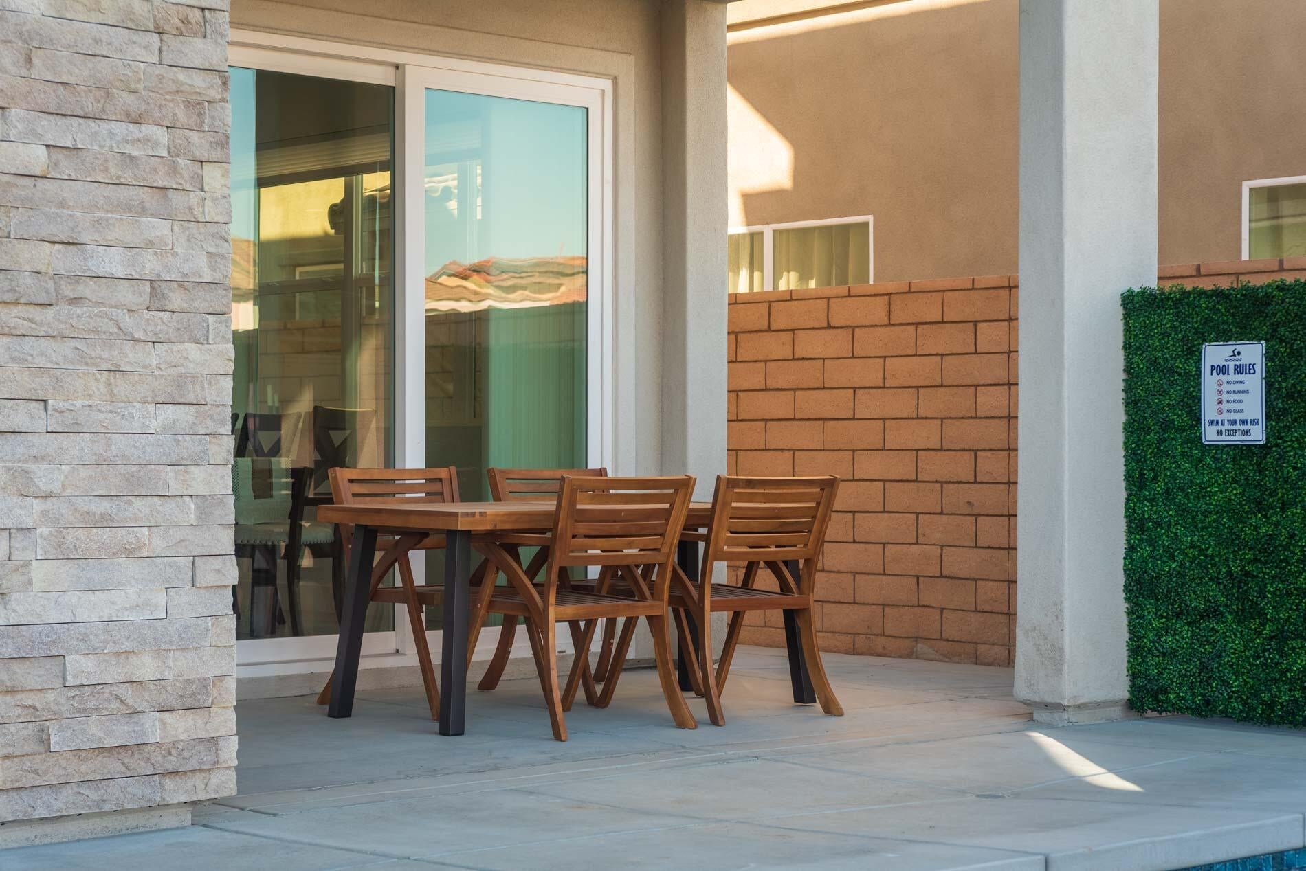 Indio, California, 92203, United States, 4 Bedrooms Bedrooms, ,5 BathroomsBathrooms,Residential,Active,1990044