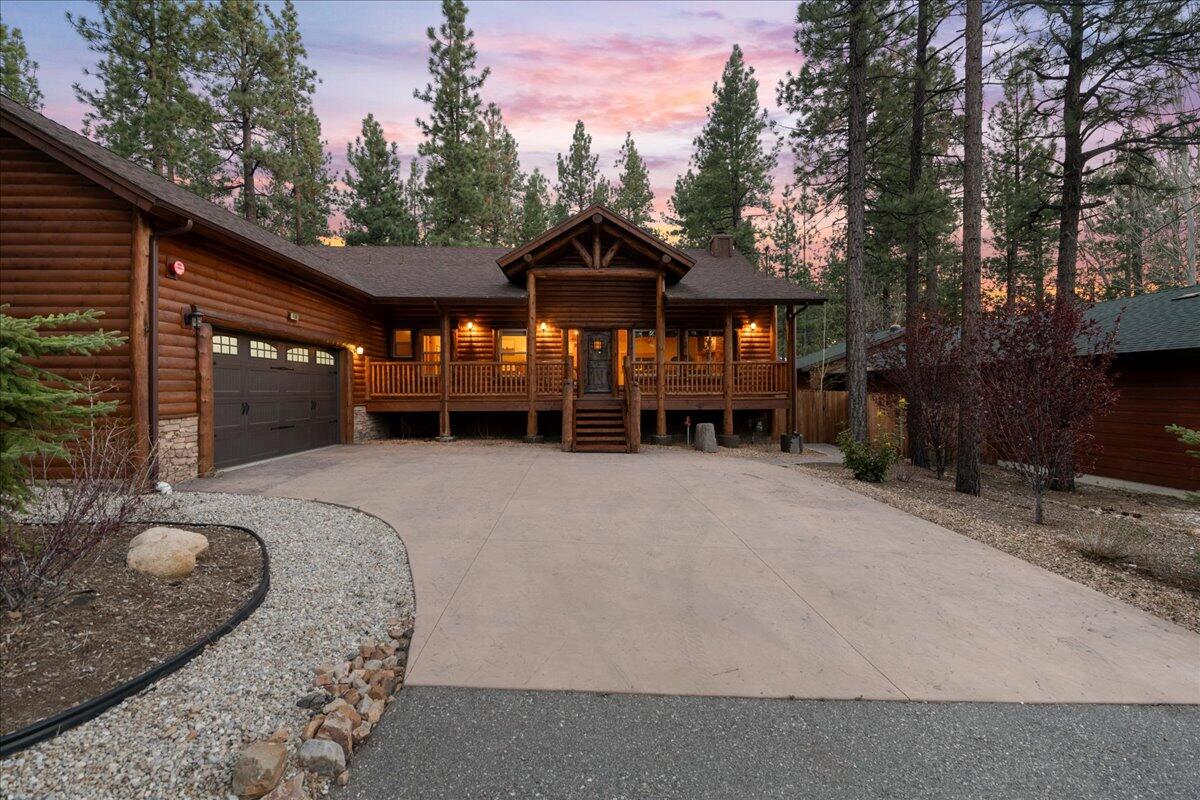 Big Bear Lake, California, 92315, United States, 3 Bedrooms Bedrooms, ,4 BathroomsBathrooms,Residential,Active,1961919