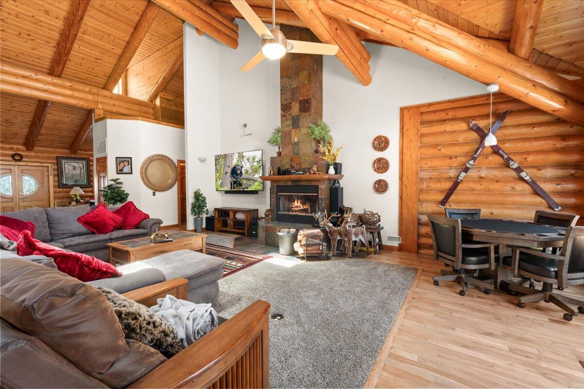 Big Bear City, California, 92314, United States, 3 Bedrooms Bedrooms, ,3 BathroomsBathrooms,Residential,Active,1892441