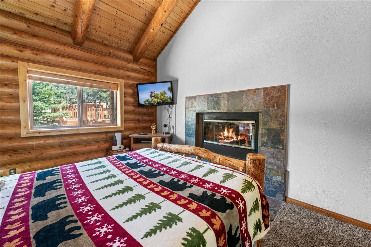 Big Bear City, California, 92314, United States, 3 Bedrooms Bedrooms, ,3 BathroomsBathrooms,Residential,Active,1892441