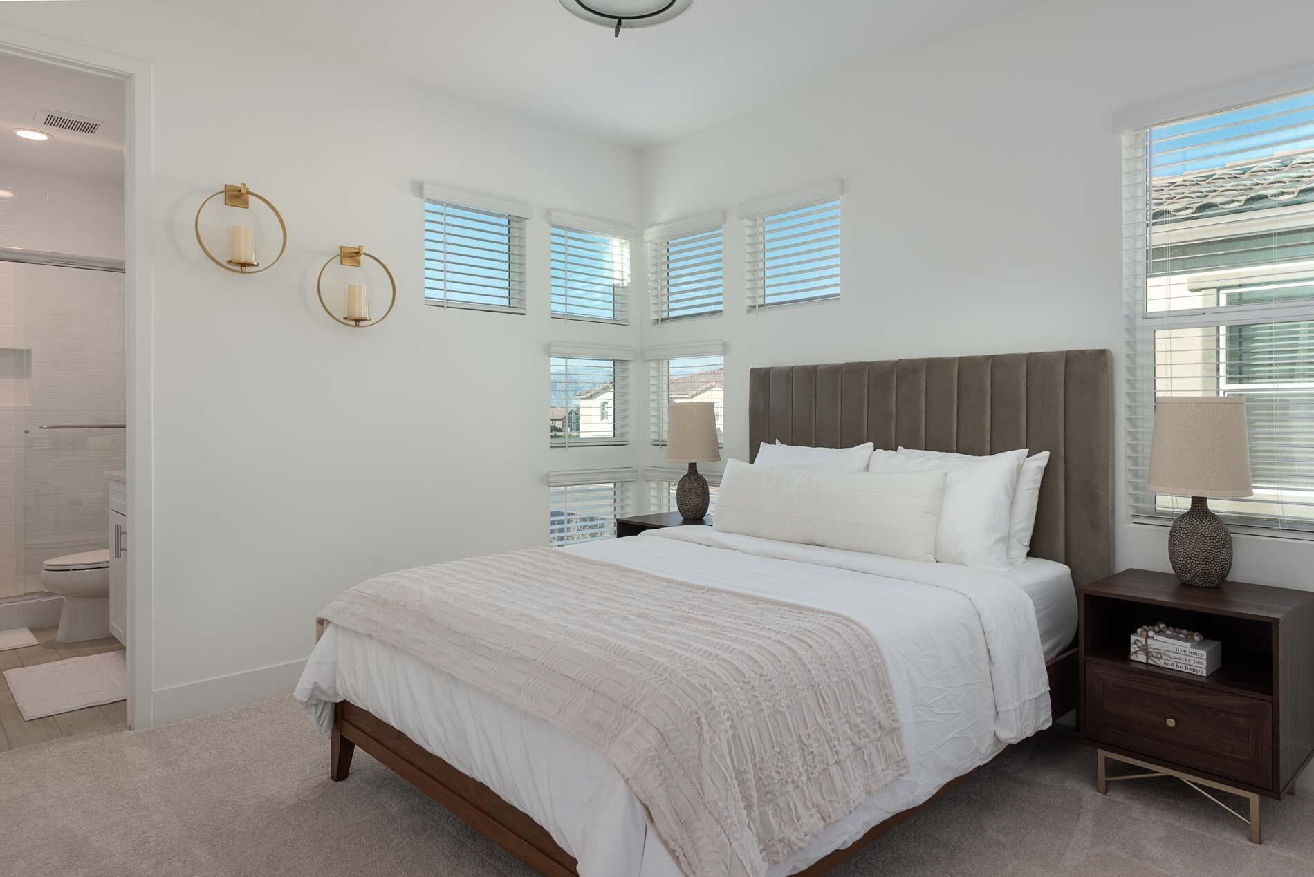 Indio, California, 92203, United States, 4 Bedrooms Bedrooms, ,5 BathroomsBathrooms,Residential,Active,1990044