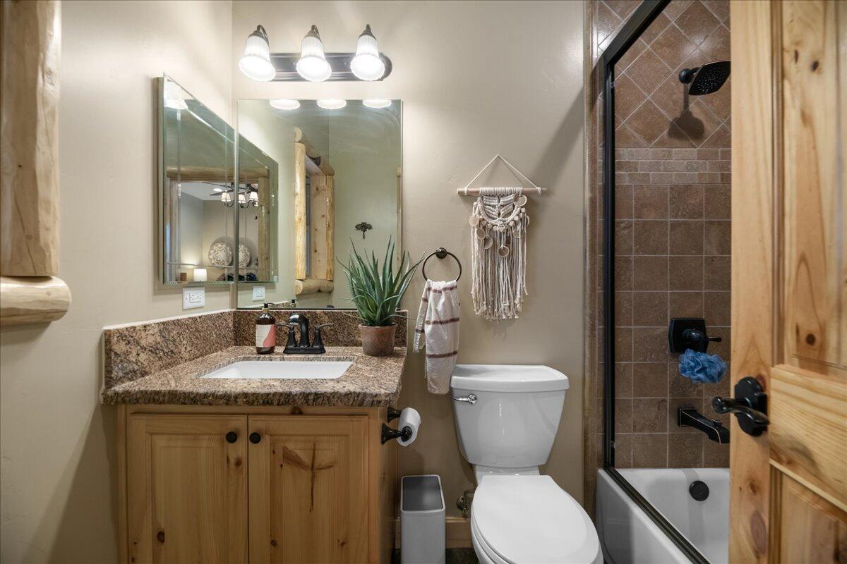 Big Bear Lake, California, 92315, United States, 3 Bedrooms Bedrooms, ,4 BathroomsBathrooms,Residential,Active,1961919