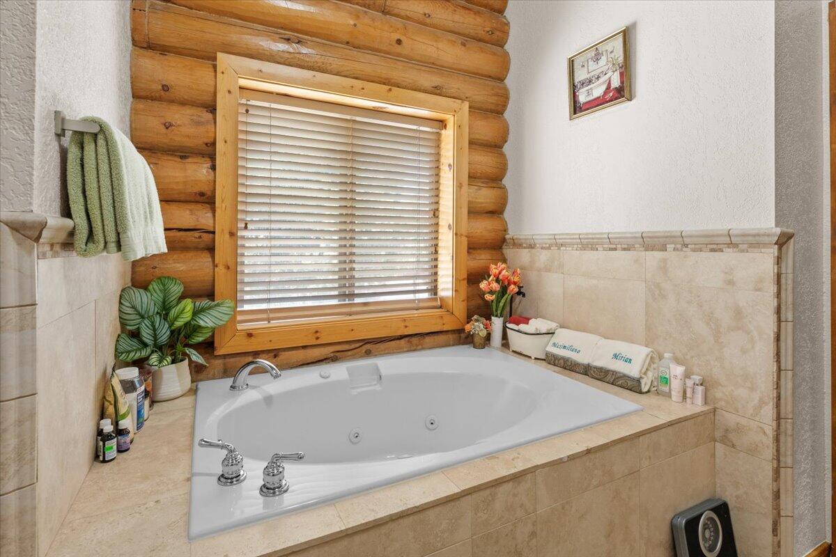 Big Bear City, California, 92314, United States, 3 Bedrooms Bedrooms, ,3 BathroomsBathrooms,Residential,Active,1892441