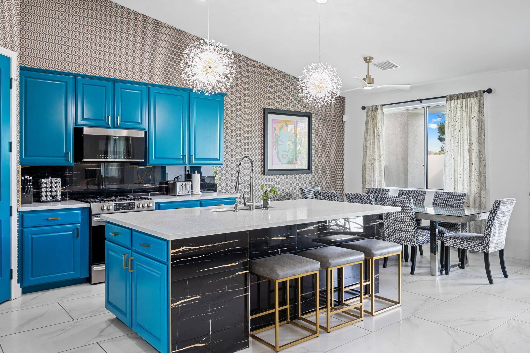 Palm Springs, California, 92262, United States, 6 Bedrooms Bedrooms, ,6 BathroomsBathrooms,Residential,Active,1990040