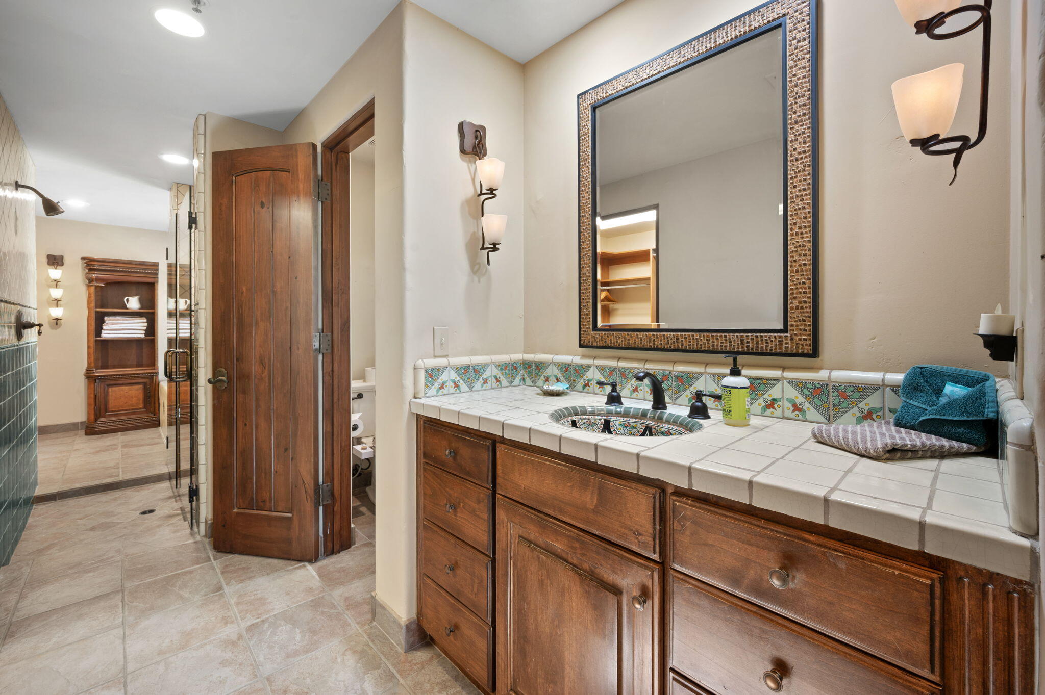 Palm Desert, California, 92260, United States, 6 Bedrooms Bedrooms, ,6 BathroomsBathrooms,Residential,Active,1990022