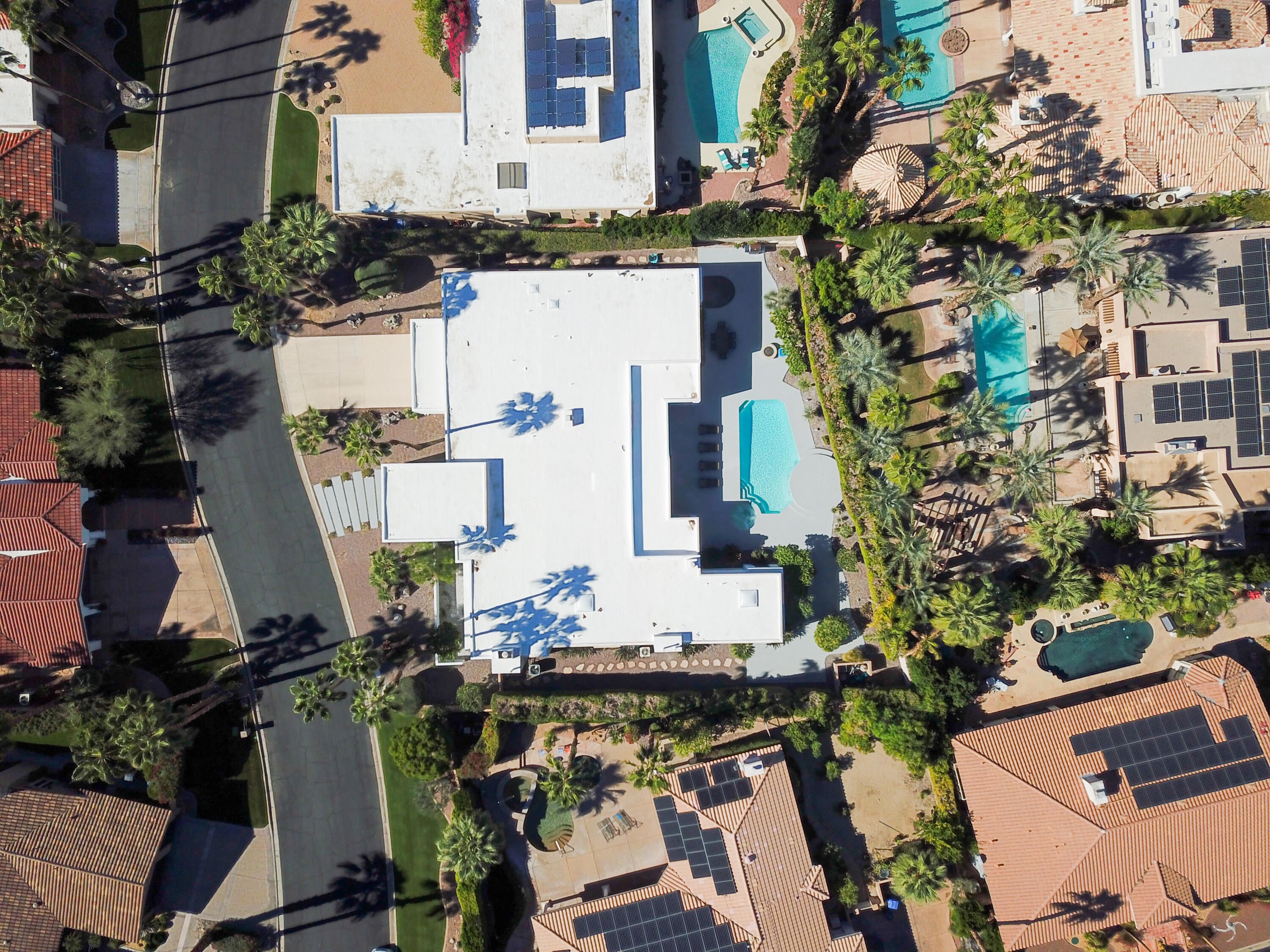 Palm Springs, California, 92264, United States, 4 Bedrooms Bedrooms, ,6 BathroomsBathrooms,Residential,Active,1993931