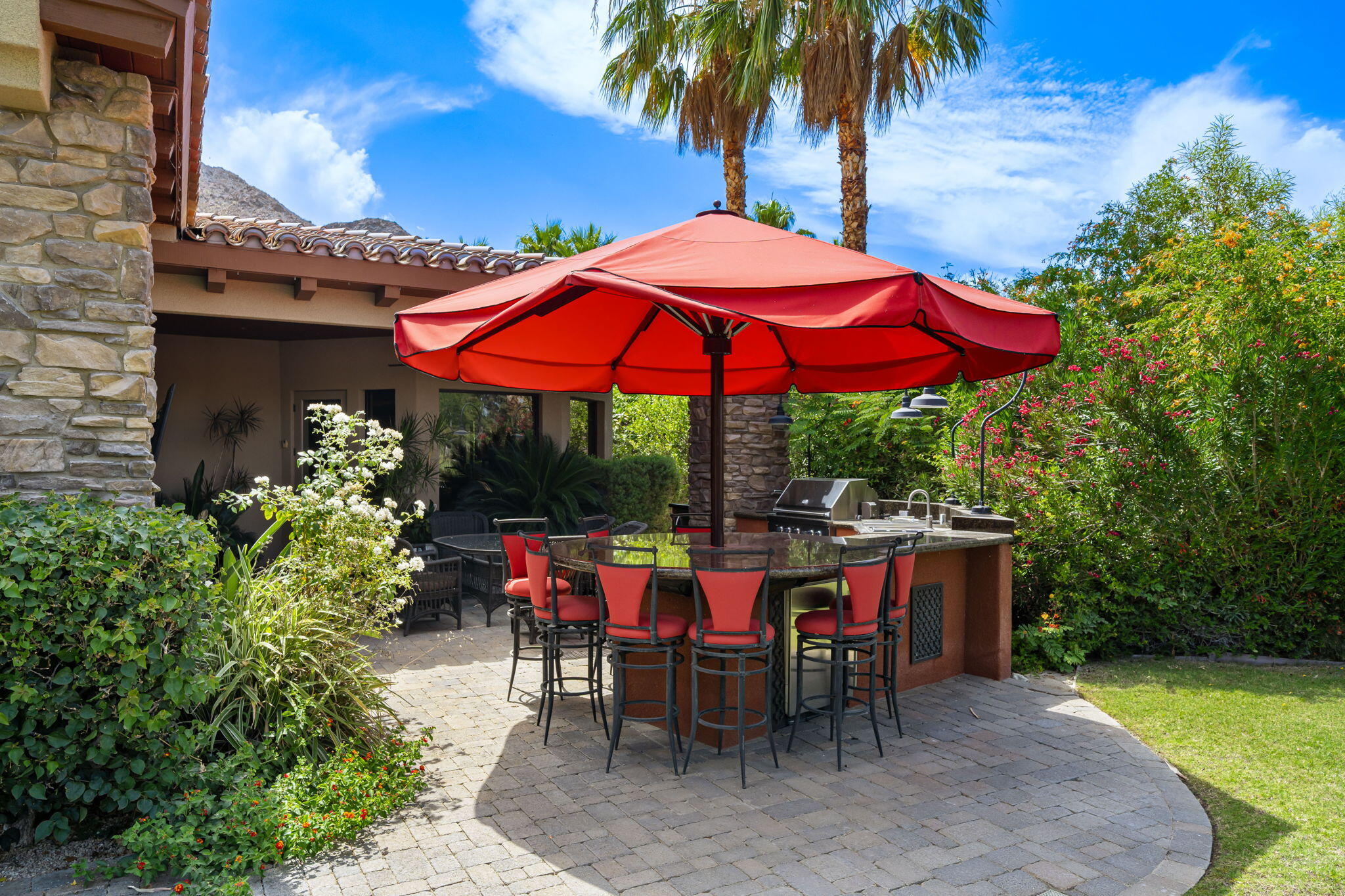 Palm Desert, California, 92260, United States, 4 Bedrooms Bedrooms, ,5 BathroomsBathrooms,Residential,Active,1884877