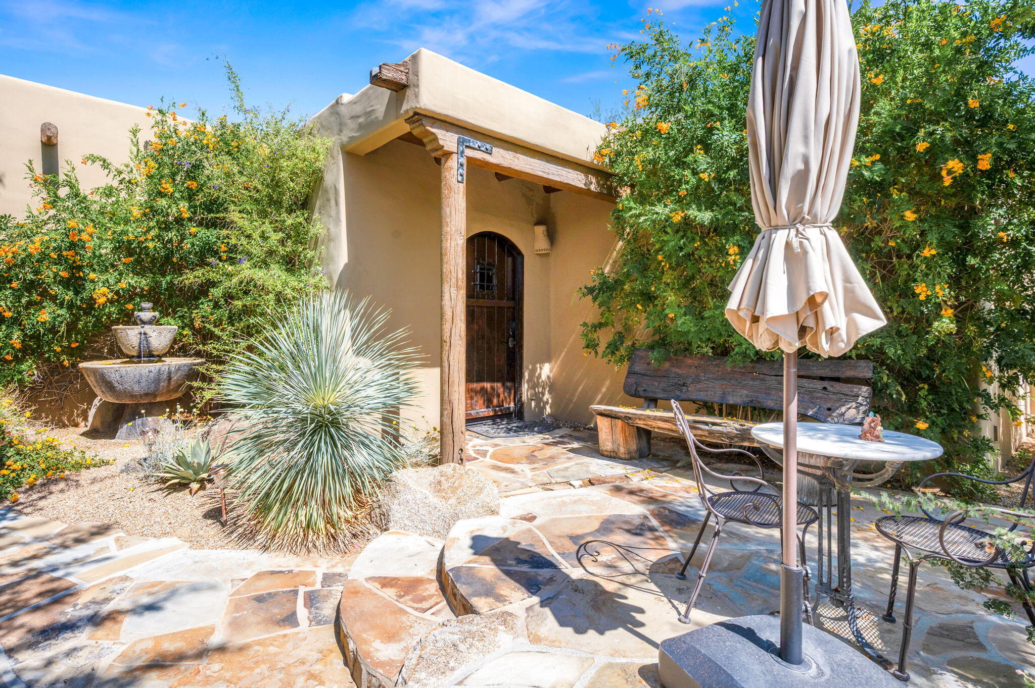 Palm Desert, California, 92260, United States, 6 Bedrooms Bedrooms, ,6 BathroomsBathrooms,Residential,Active,1990022