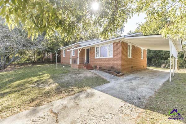 1170 N BEDDINGFIELD DR, MACON, GA 31206, photo 5 of 34