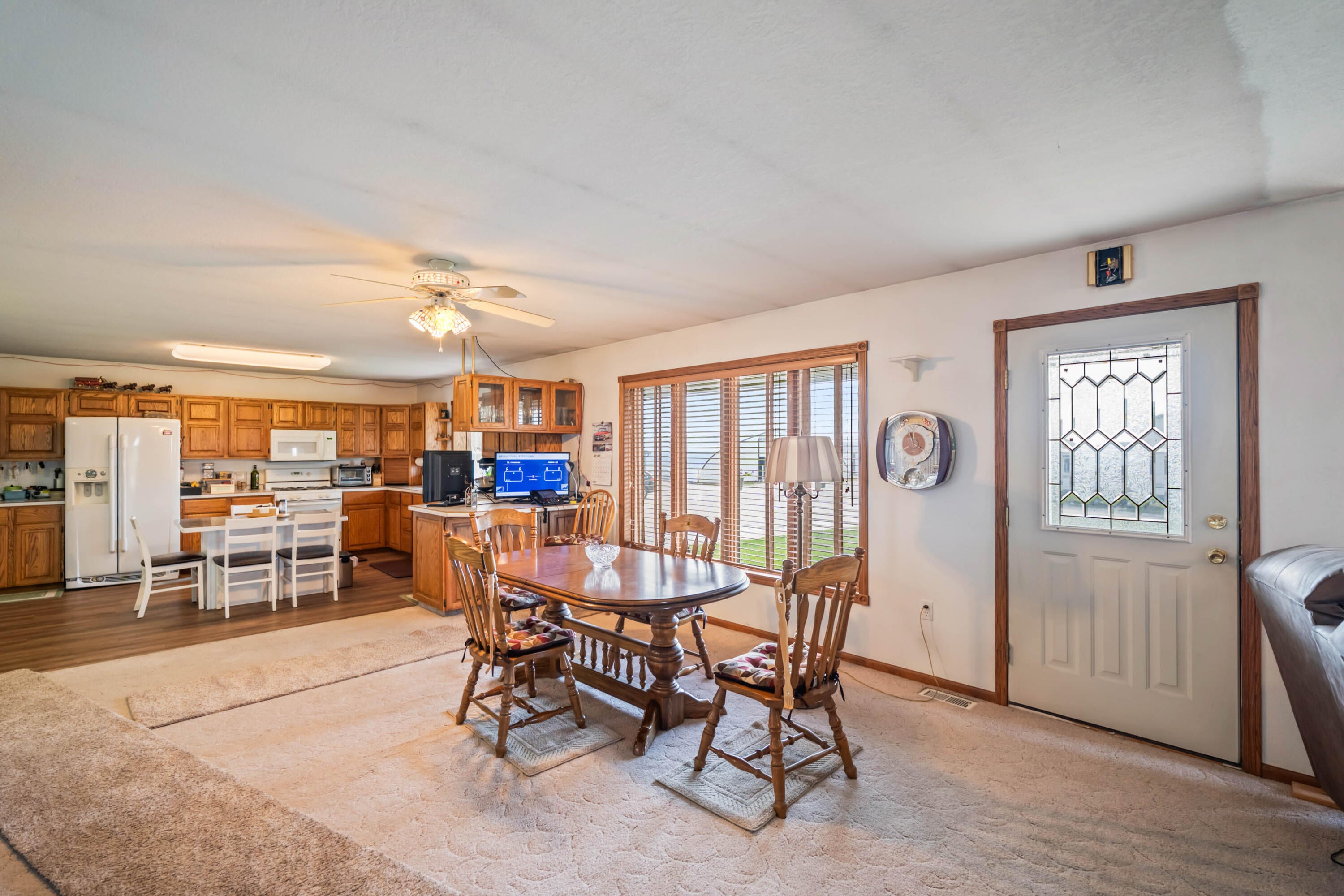 Fort Dodge, Iowa, 50501, United States, 3 Bedrooms Bedrooms, ,3 BathroomsBathrooms,Residential,Active,1941127