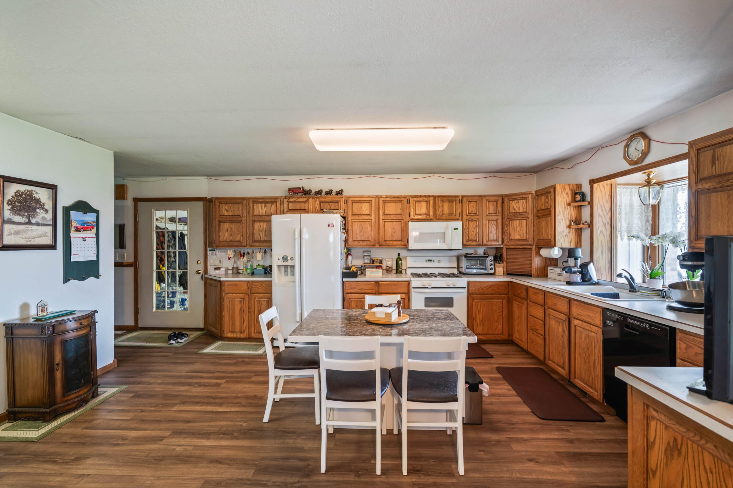 Fort Dodge, Iowa, 50501, United States, 3 Bedrooms Bedrooms, ,3 BathroomsBathrooms,Residential,Active,1941127