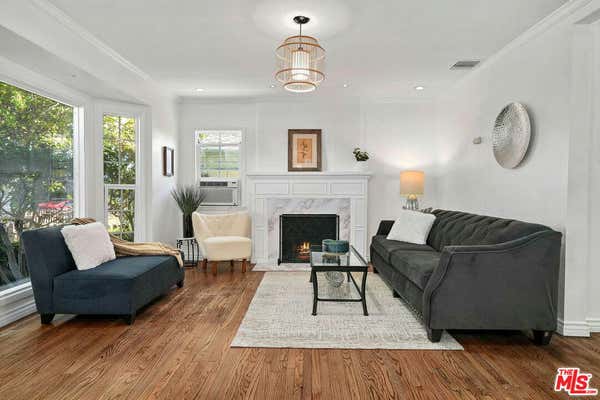 2904 DELAWARE AVE, SANTA MONICA, CA 90404, photo 3 of 17