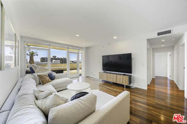 3785 WILSHIRE BLVD APT 707, LOS ANGELES, CA 90010 - Image 1