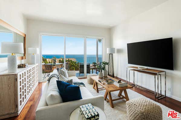 18111 COASTLINE DR APT 1, MALIBU, CA 90265, photo 4 of 15