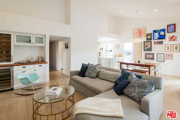 2222 5TH ST APT 302, SANTA MONICA, CA 90405 - Image 1