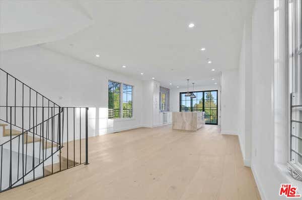 3803 BERRYMAN AVE, LOS ANGELES, CA 90066 - Image 1