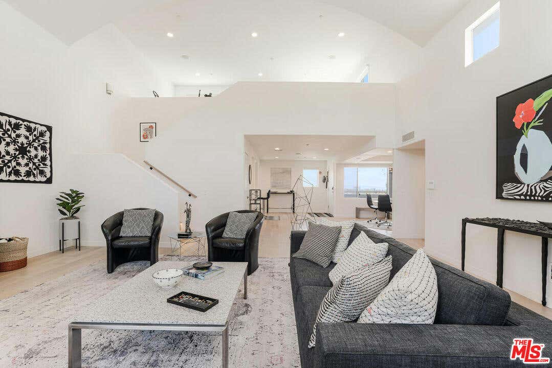 1212 OCEAN PARK BLVD UNIT 16, SANTA MONICA, CA 90405, photo 1 of 30