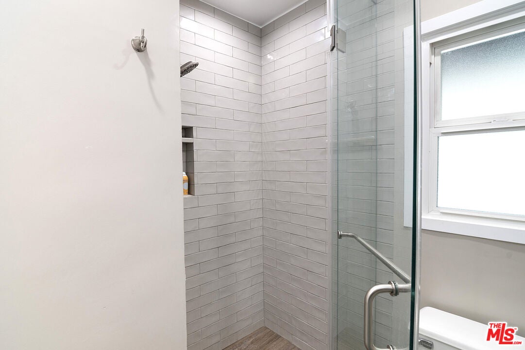 Los Angeles, California, 90035, United States, 4 Bedrooms Bedrooms, ,3 BathroomsBathrooms,Residential,Active,1863328