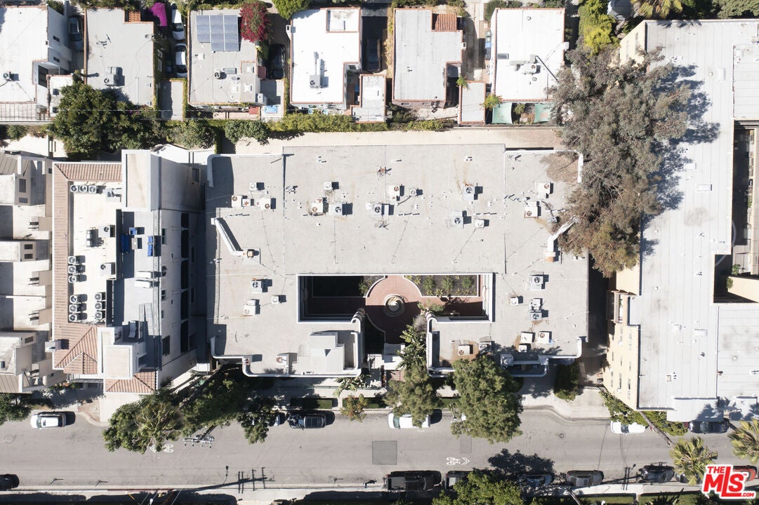 West Hollywood, California, 90069, United States, 40 Bedrooms Bedrooms, ,40 BathroomsBathrooms,Residential,Active,1929919