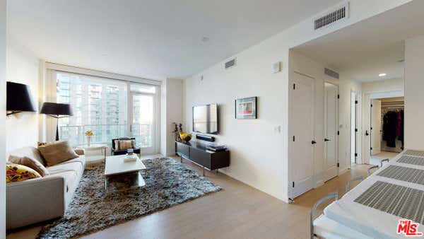 1050 S GRAND AVE UNIT 1303, LOS ANGELES, CA 90015 - Image 1