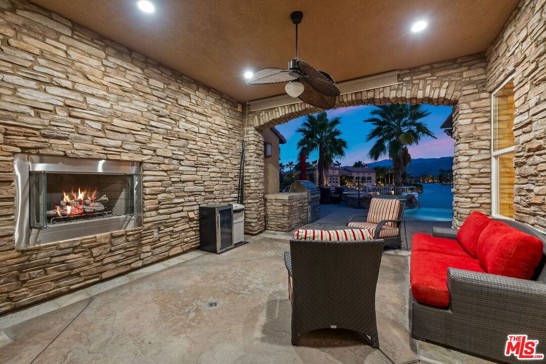 Rancho Mirage, California, 92270, United States, 4 Bedrooms Bedrooms, ,5 BathroomsBathrooms,Residential,Active,1995289