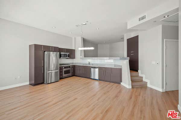 1100 WILSHIRE BLVD APT 2703, LOS ANGELES, CA 90017, photo 5 of 37